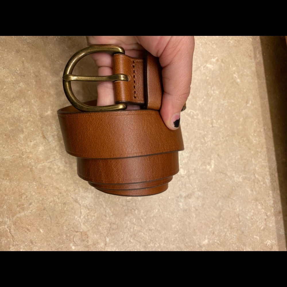 Madewell cognac leather belt
